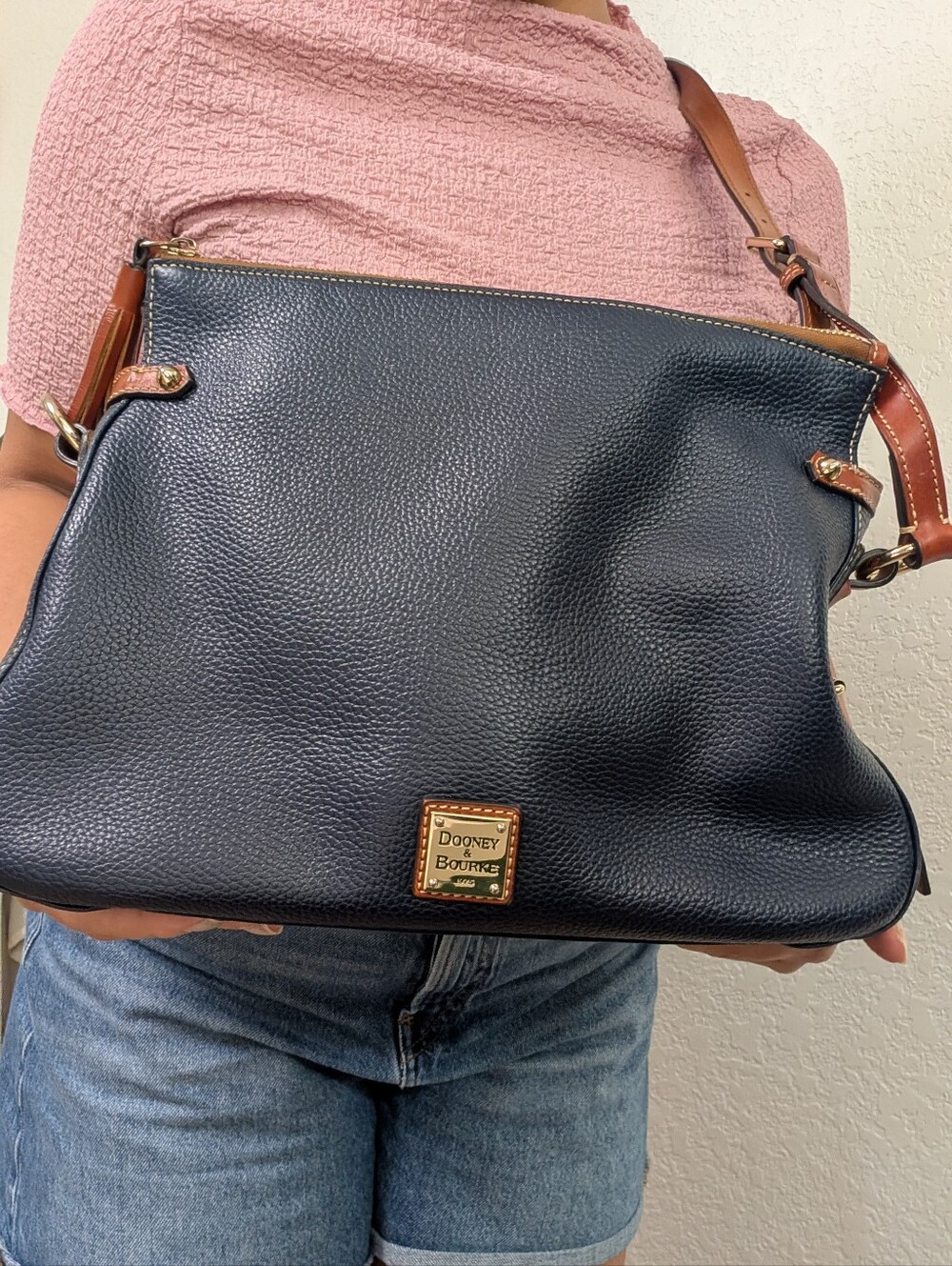 Dooney & Bourke Navy Blue 💙 Pebbled Leather Shoulder Bag with Brown Trim
